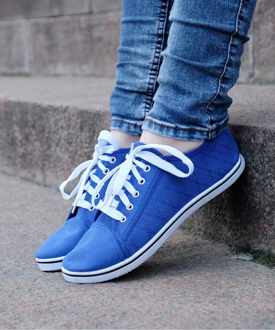 Stay Cool With High-Breathability Trainers