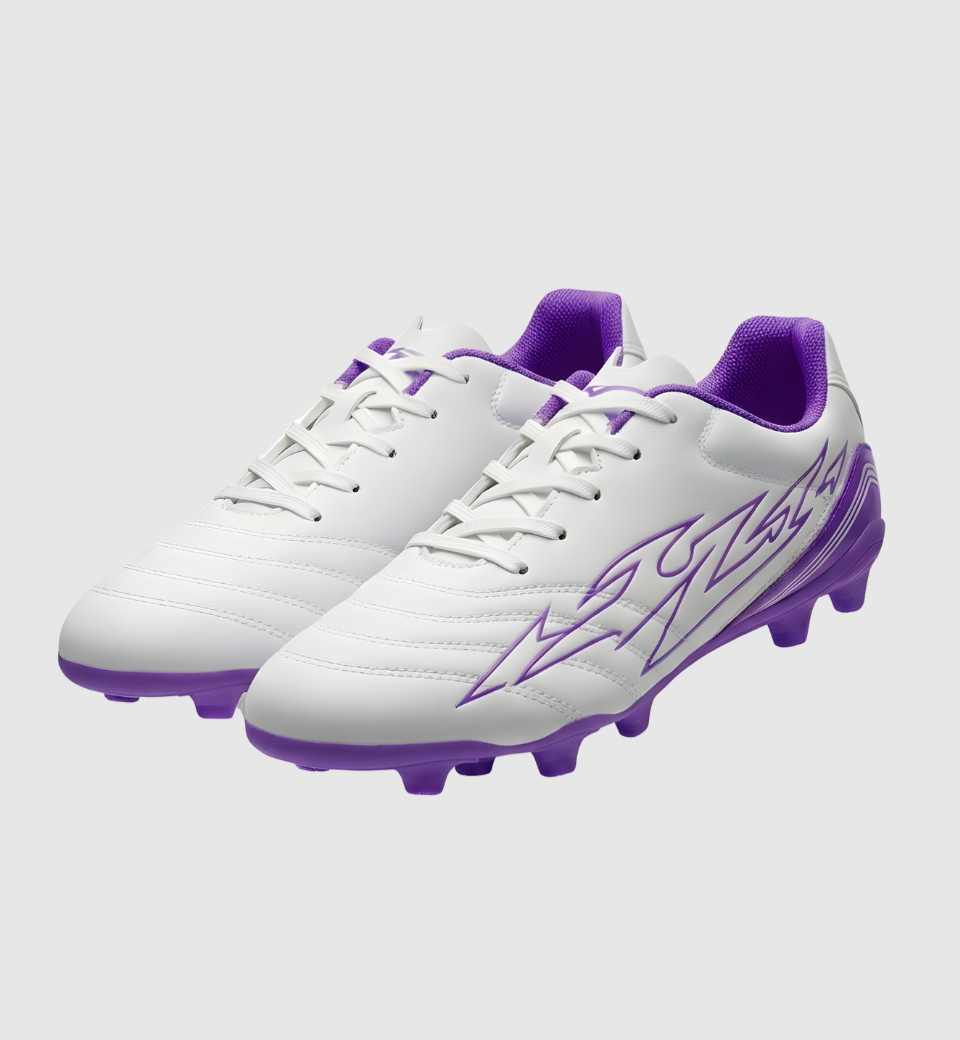 Flash-Strike Energy Cleats